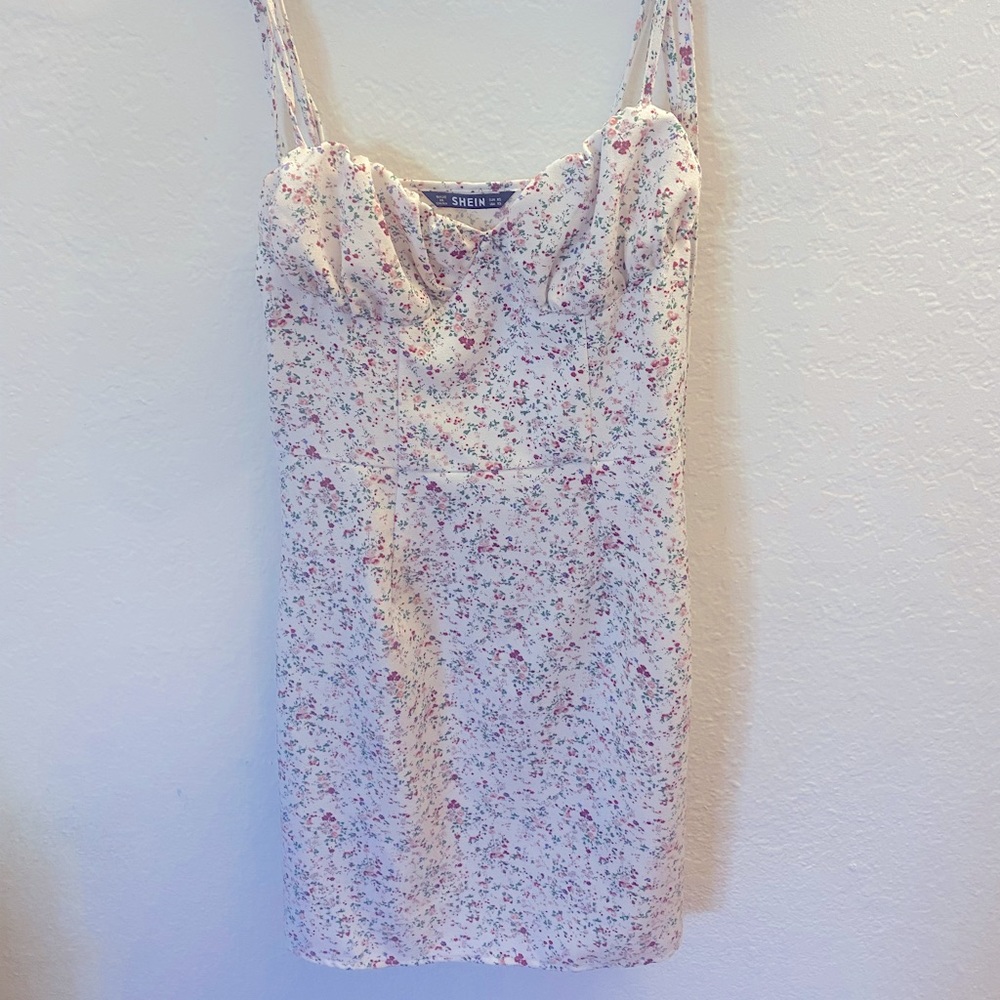 SHEIN XS. Cups on dress will hold a B max